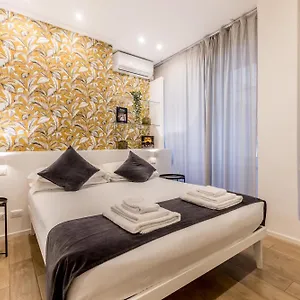 Iv House Rome